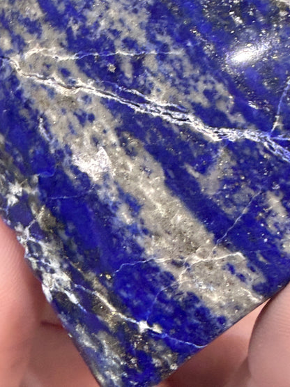 Lapis Lazuli Self-Standing Heart F