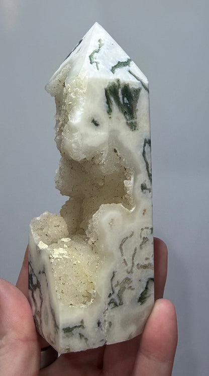 Moss Agate Druzy Tower – 12.5cm