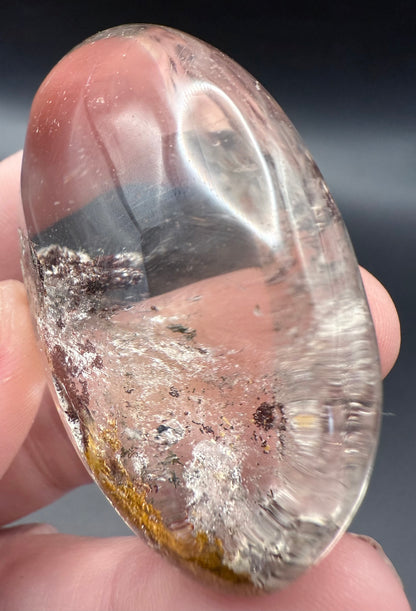 High Quality Garden Quartz (Lodolite) Palm Stone