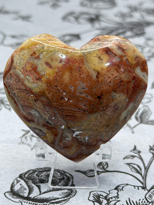 Crazy Lace Agate Heart – 87g | 5.1 x 5cm