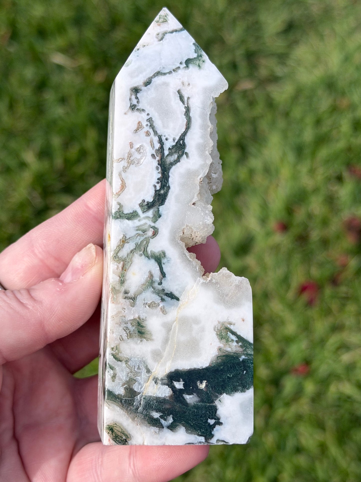 Moss Agate Druzy Tower – 12.5cm