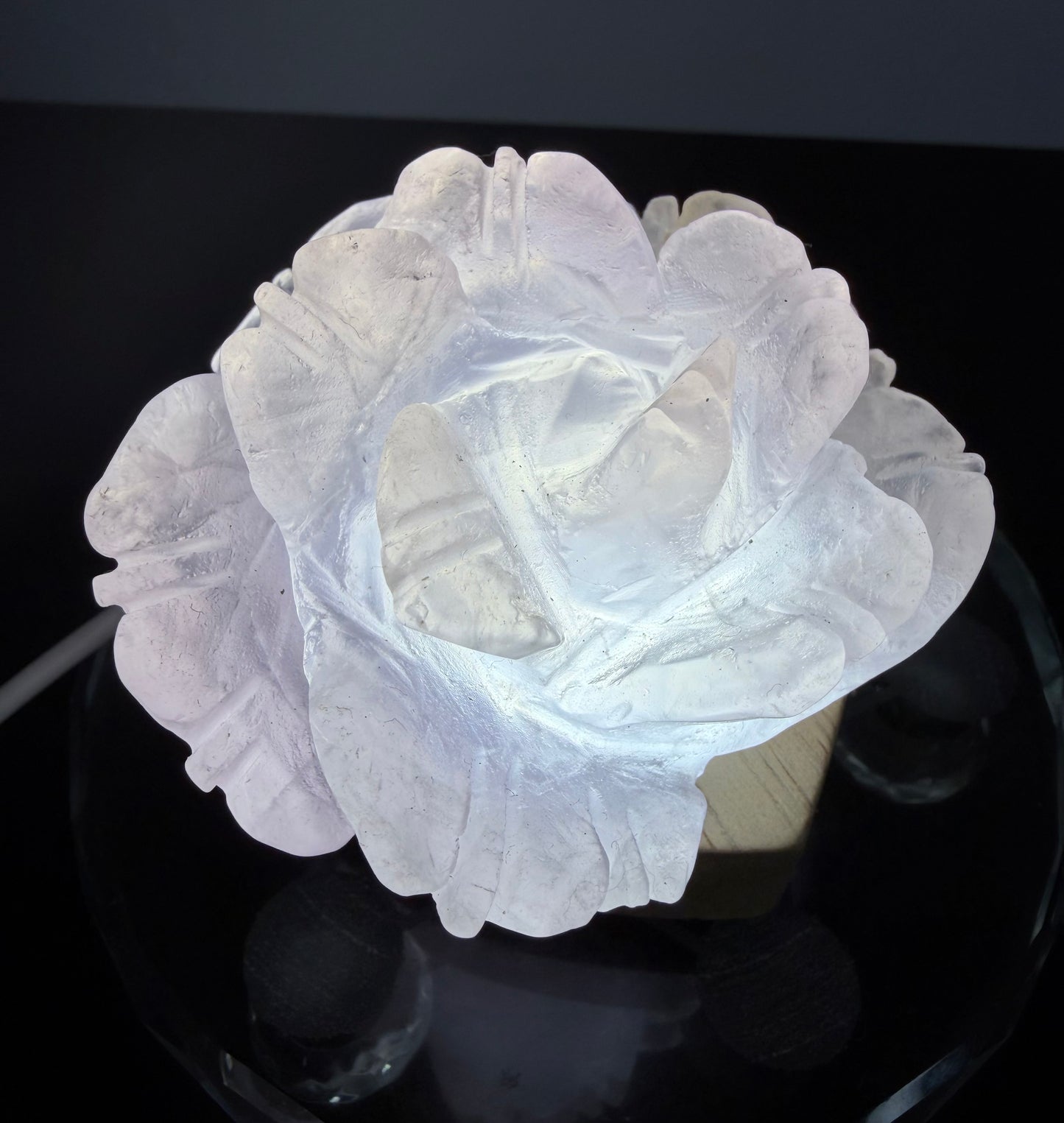 Rose Quartz Rose Carving with Light Base – 7.6 × 6.6 cm | 191g