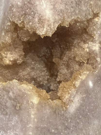 Flower Agate Druzy Tower 10.5 × 3.6 cm | 160 g