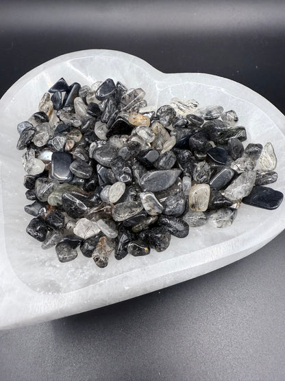 Black Rutile Quartz Chips 50gm