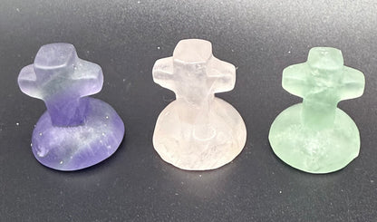 Rose Quartz Cross Carving – 3.1cm