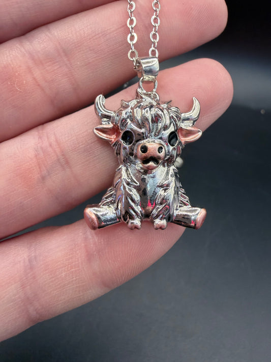Cute Highland Cow Necklace