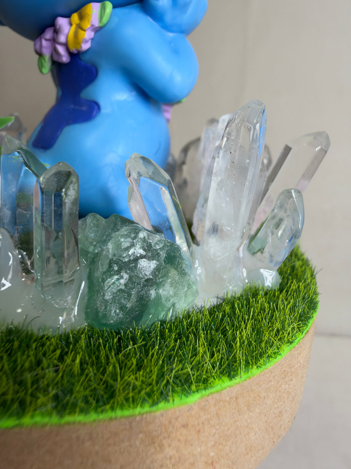Stitch Crystal Garden USB Lamp – Approx. 11 cm Base