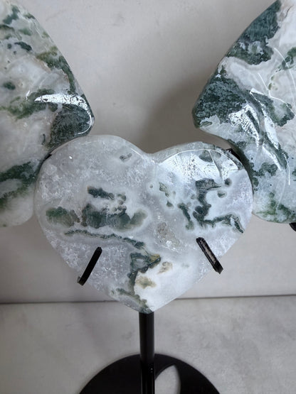 Moss Agate Angel Wings with Heart on Stand – 25cm