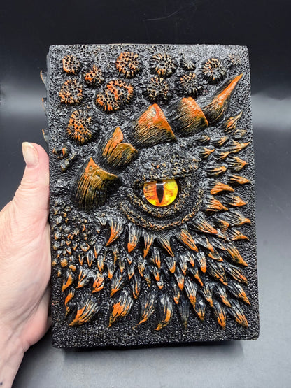 Tanokay 3D Dragon Eye Sculpture Journal