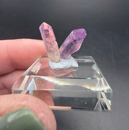 Vera Cruz Amethyst on Glass Display