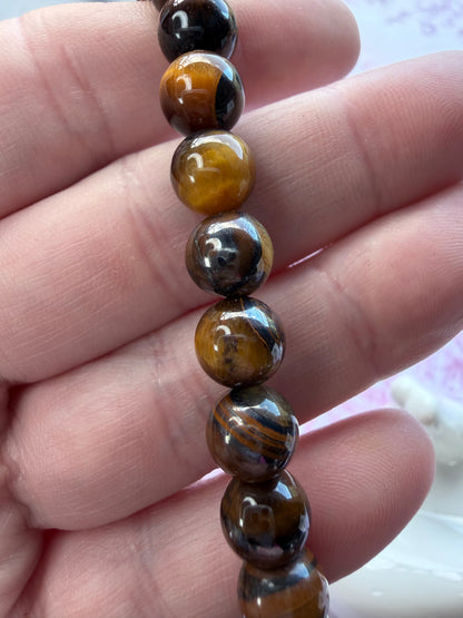 8mm Tiger’s Eye Bracelet

Protection • Confidence • Strength