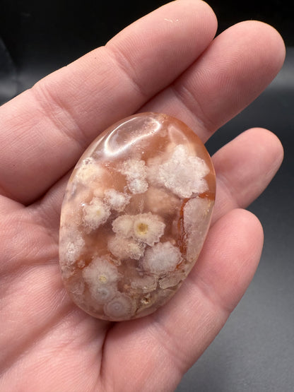 Flower Agate Mini Palm Stones
