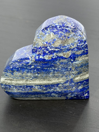 Lapis Lazuli Self-Standing Heart E