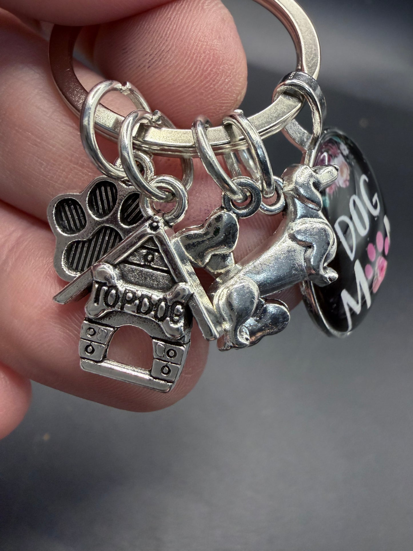 Dog Mum Charm Keychain – Cute Multi-Charm Design
