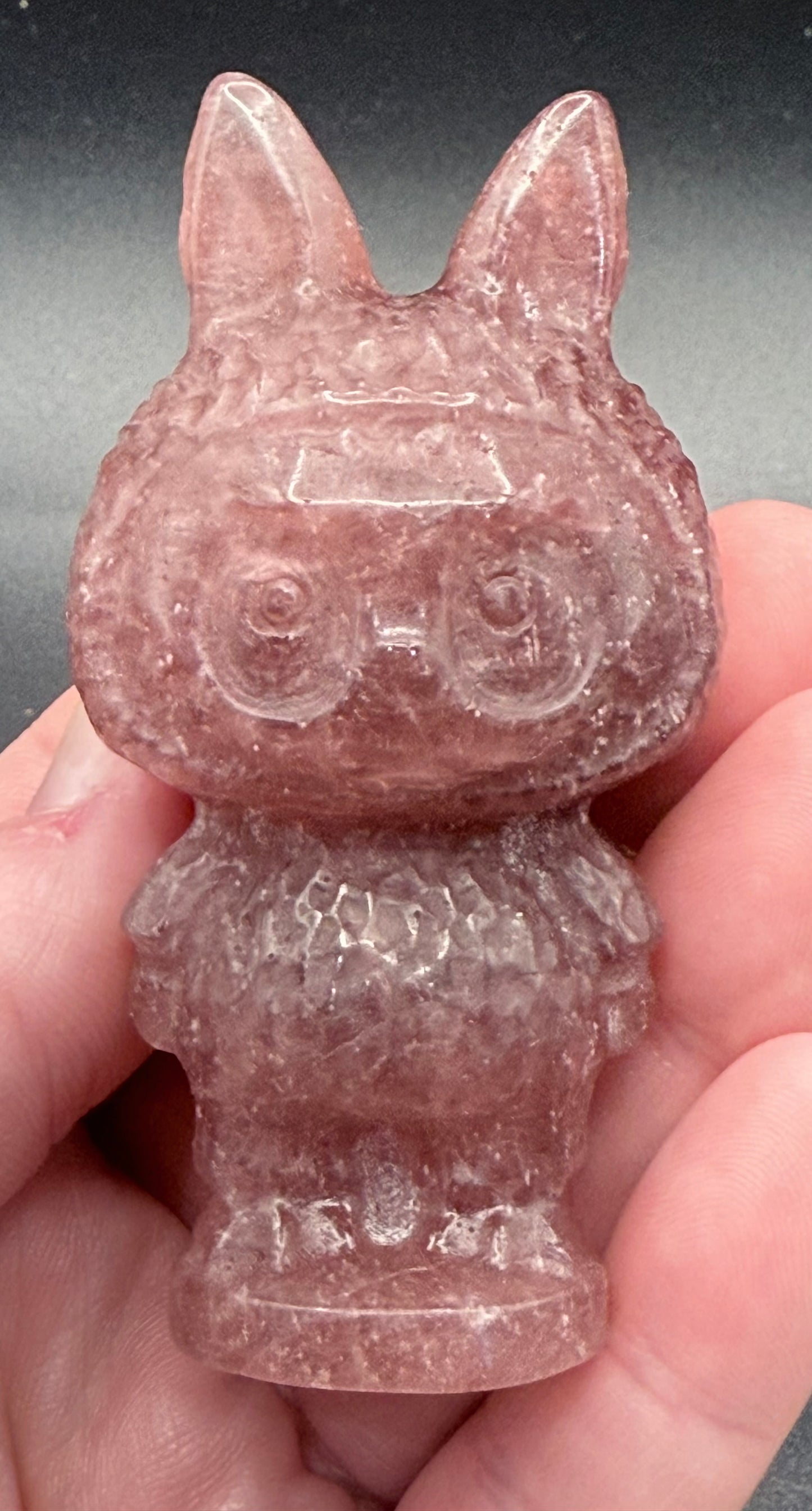 Strawberry Quartz Labubu Carving 7.7cm