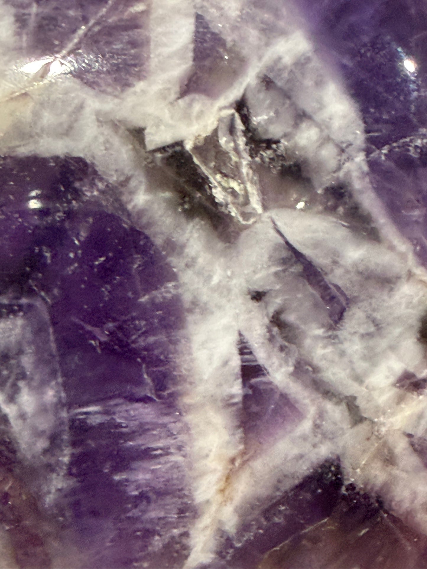 Chevron Amethyst Heart – Self Standing C