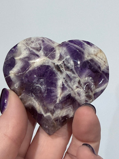 Chevron Amethyst Heart – Self Standing C
