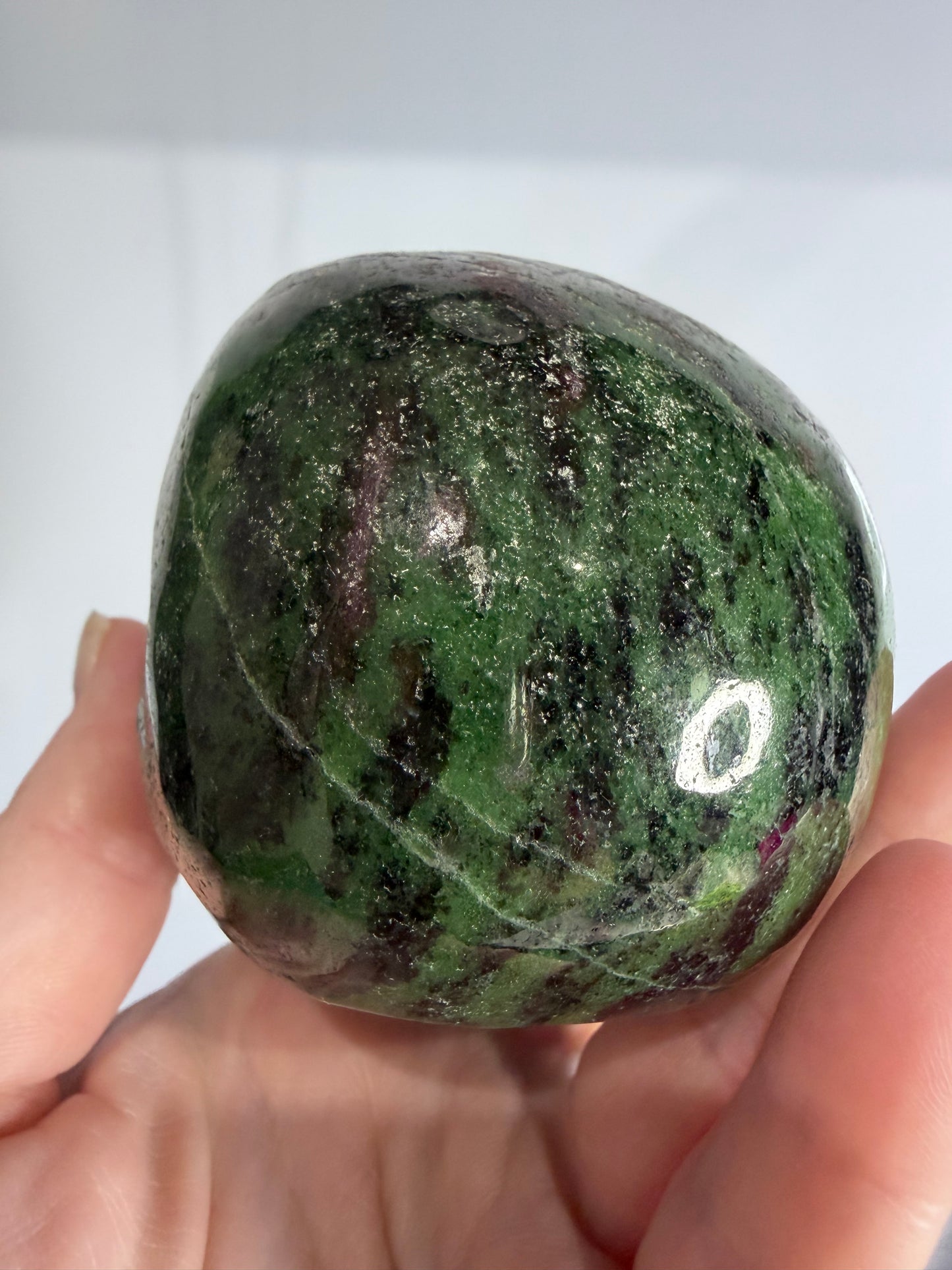 Ruby in Zoisite Skull (UV Reactive) – Large | 757g