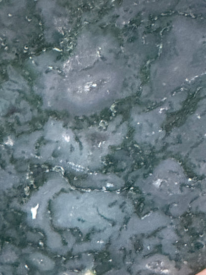 Moss Agate Heart – 130g A - 7.2cm