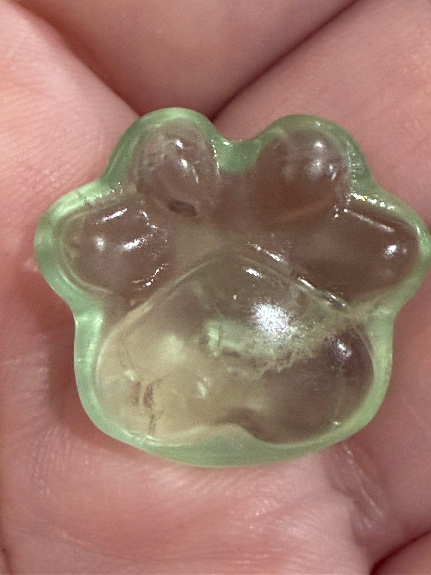Paw Print Mini Crystal Carvings – Various Materials | 3cm