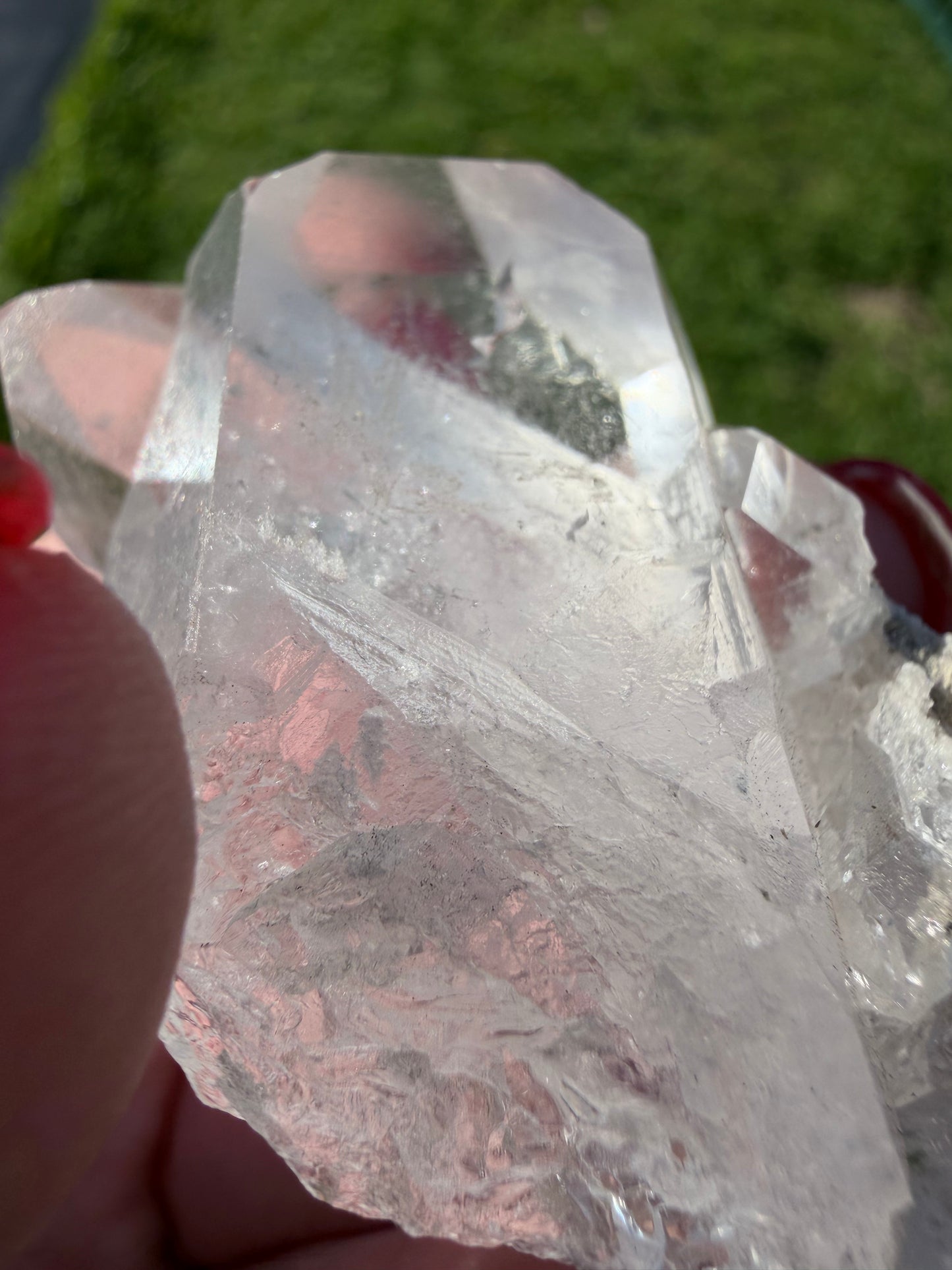 Clear Quartz Twin Cluster – 60g