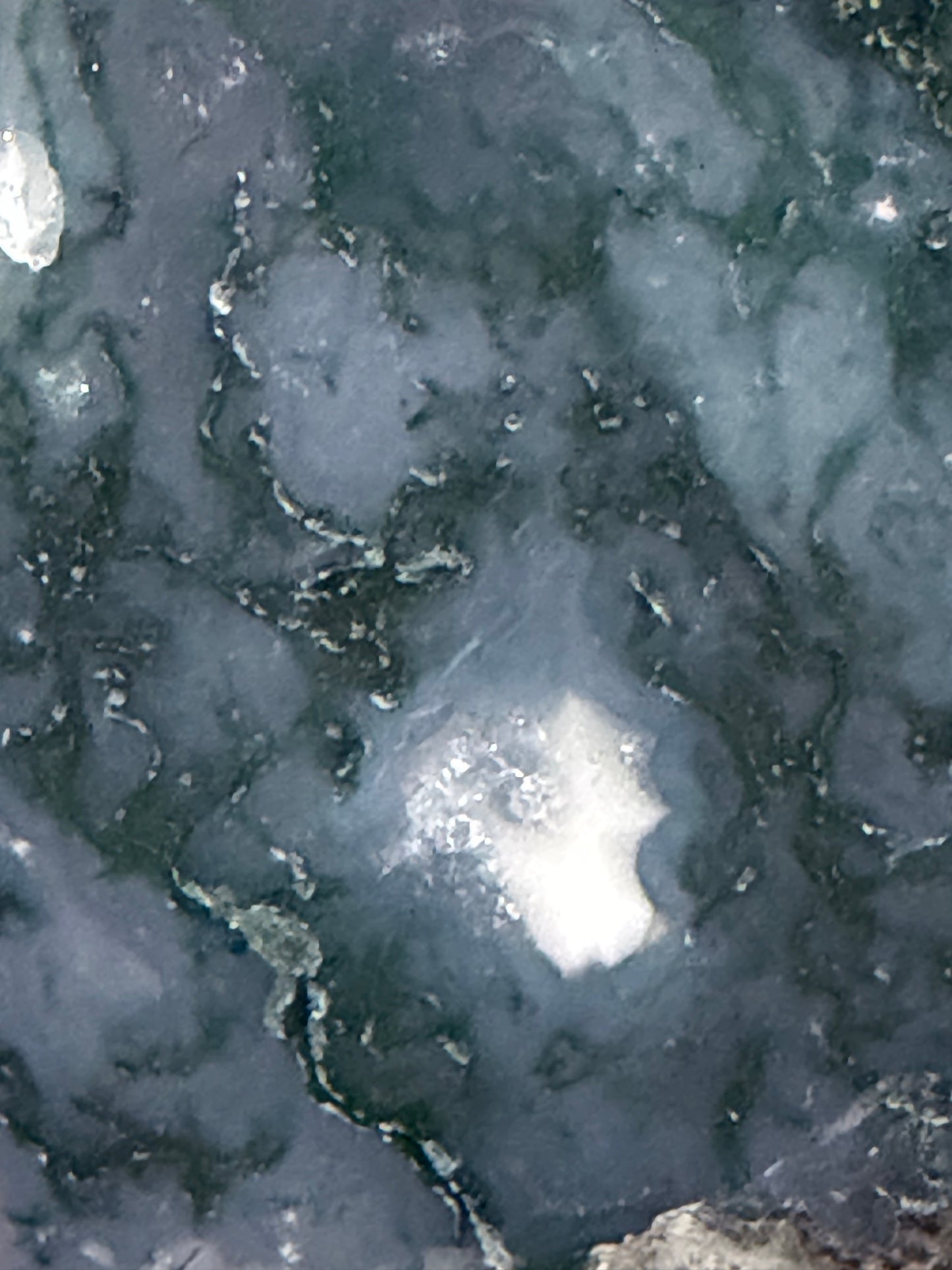 Moss Agate Heart – 130g A - 7.2cm