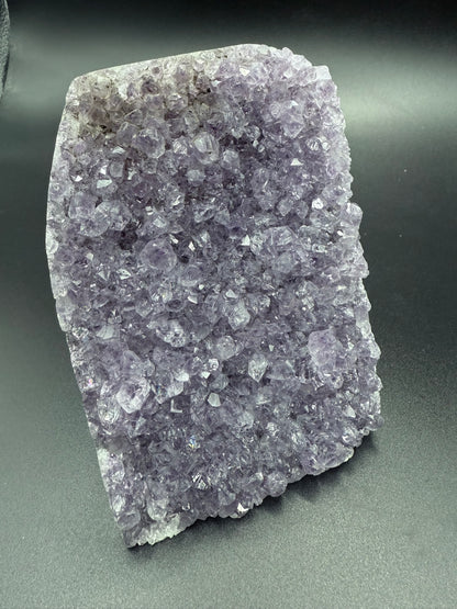 Amethyst Cluster – 855 g