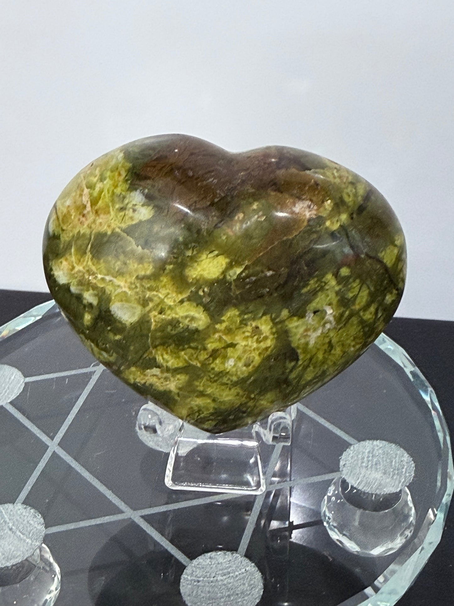 Green Opal Heart with Stand – 156g | 6.8cm