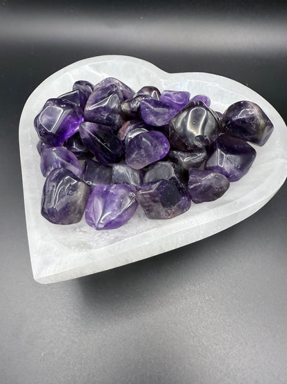 Small Amethyst Tumbles