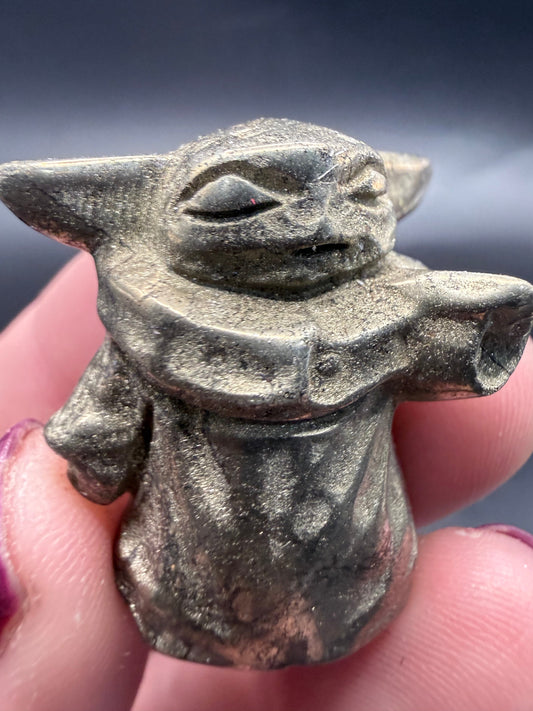 Baby Yoda (Grogu) Crystal Carvings - Crystal wonderland By Lisa