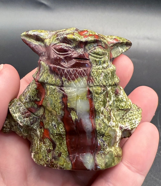 Dragons Blood Stone Baby Yoda – 5.7cm | 150g