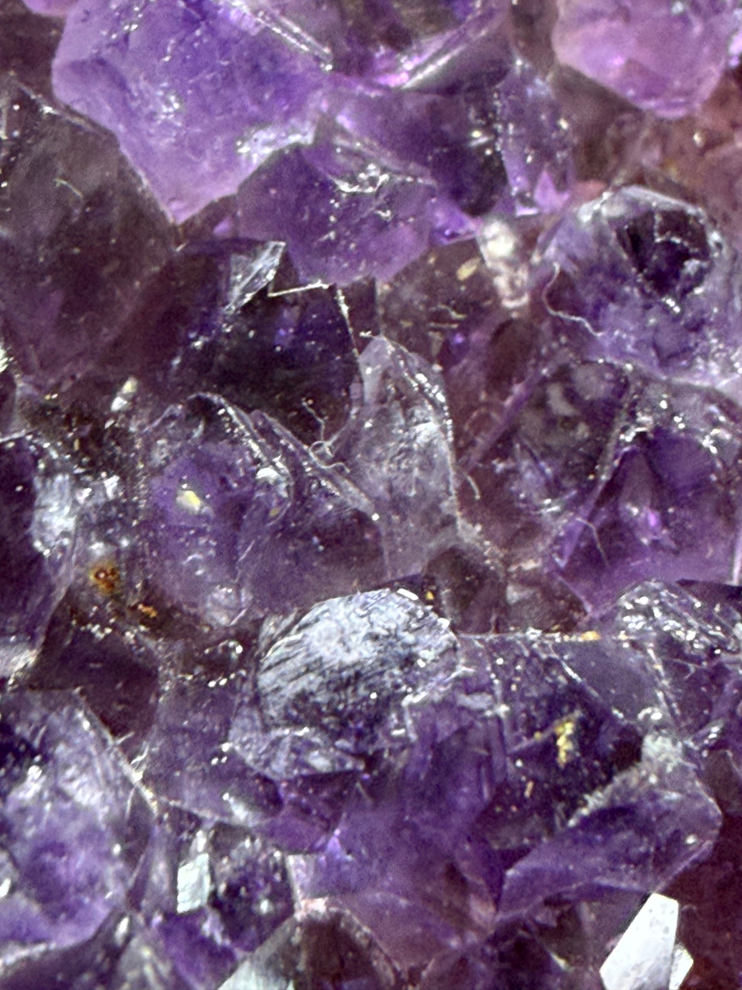 Amethyst Druzy Heart Cluster With Stand – 5.8cm (D)