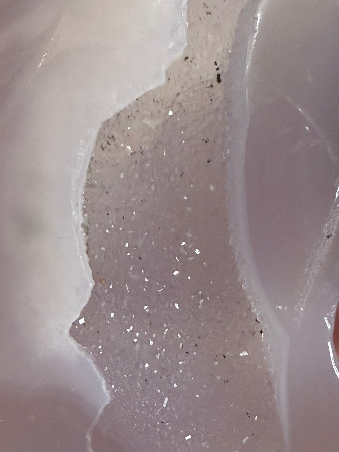 Chalcedony Unicorn Druzy Carving – 10cm | 145g