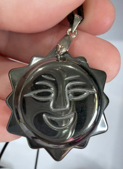 Hematite Sun Face Crystal Pendant – 3.6 × 3.4 cm