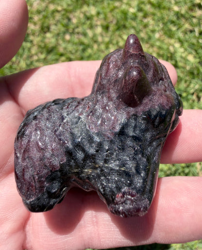 Garnet Highland Cow 5.5x4.5cm