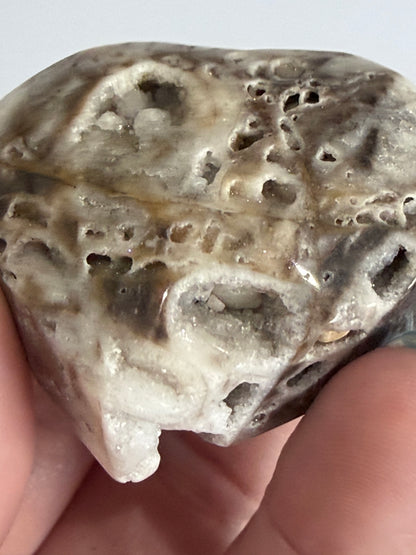 Sphalerite Free-Standing Heart with Druzy F - 4.6cm
