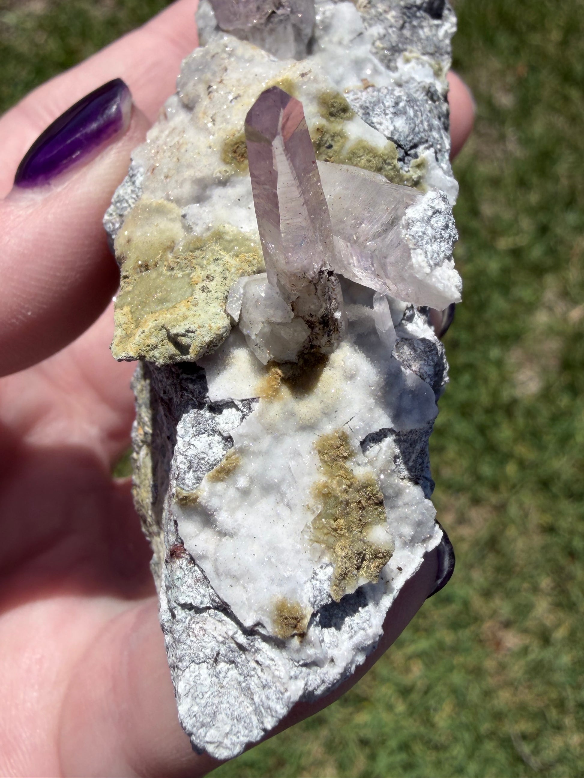 Vera Cruz Amethyst on Matrix – Collector / Display Grade 106g - Crystal wonderland By Lisa