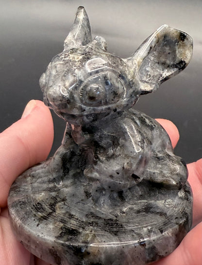 Larvikite Stitch Carving – 6.5cm | 151g