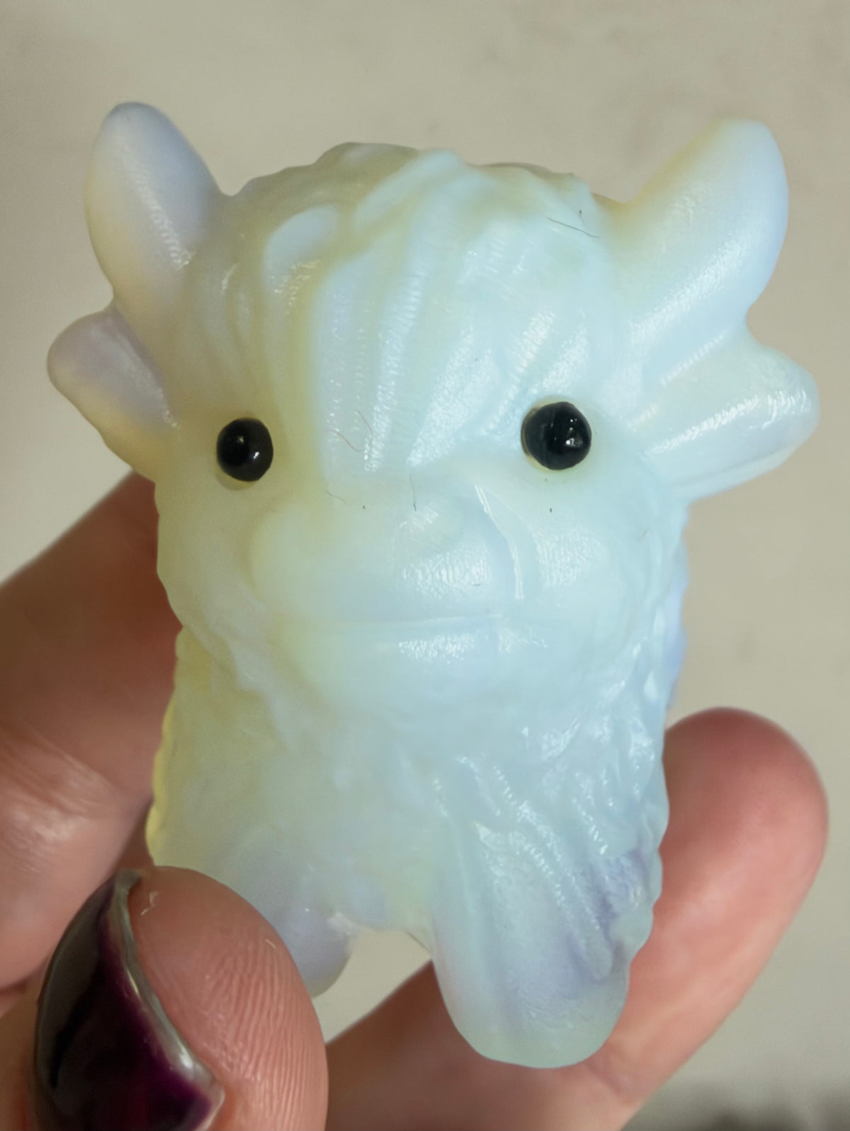 Highland Cow Opalite Carving – 5–6 cm