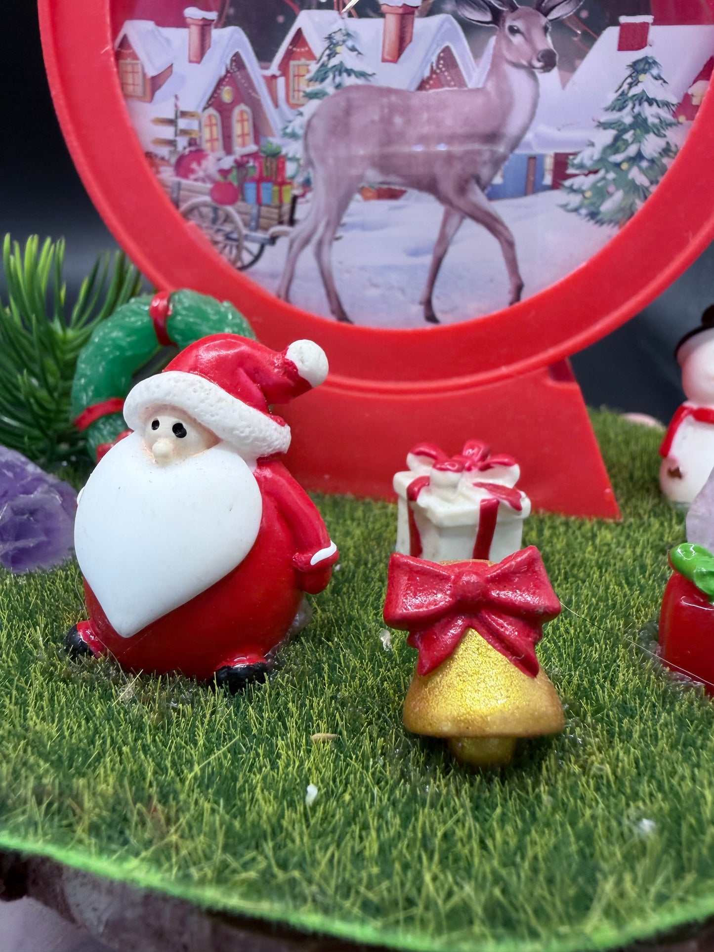 Christmas Lamp – Festive Reindeer Village Scene