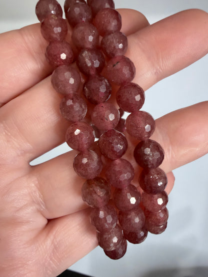 8mm Strawberry Quartz Faceted Bracelet

Love • Joy • Positive Energy