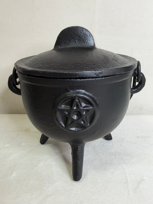 Large Cast Iron Pentacle Cauldron with Lid – Witch & Altar Décor