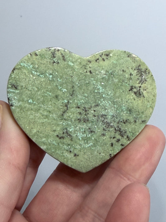 Madagascan Chrysoprase Free Standing Heart – 5.5cm A