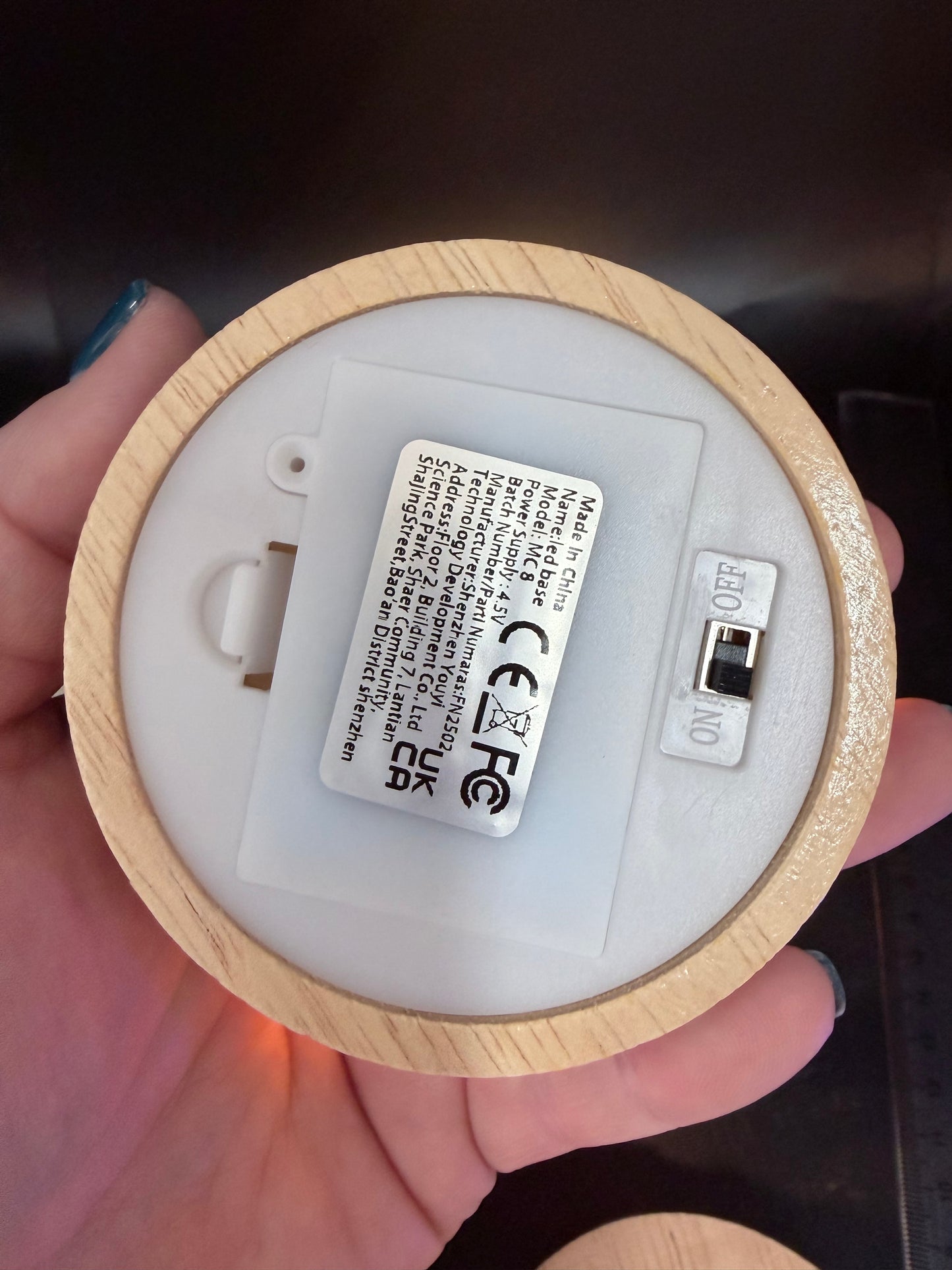 Warm Light Wooden Display Base – 8 cm No Cords AAA Batteries