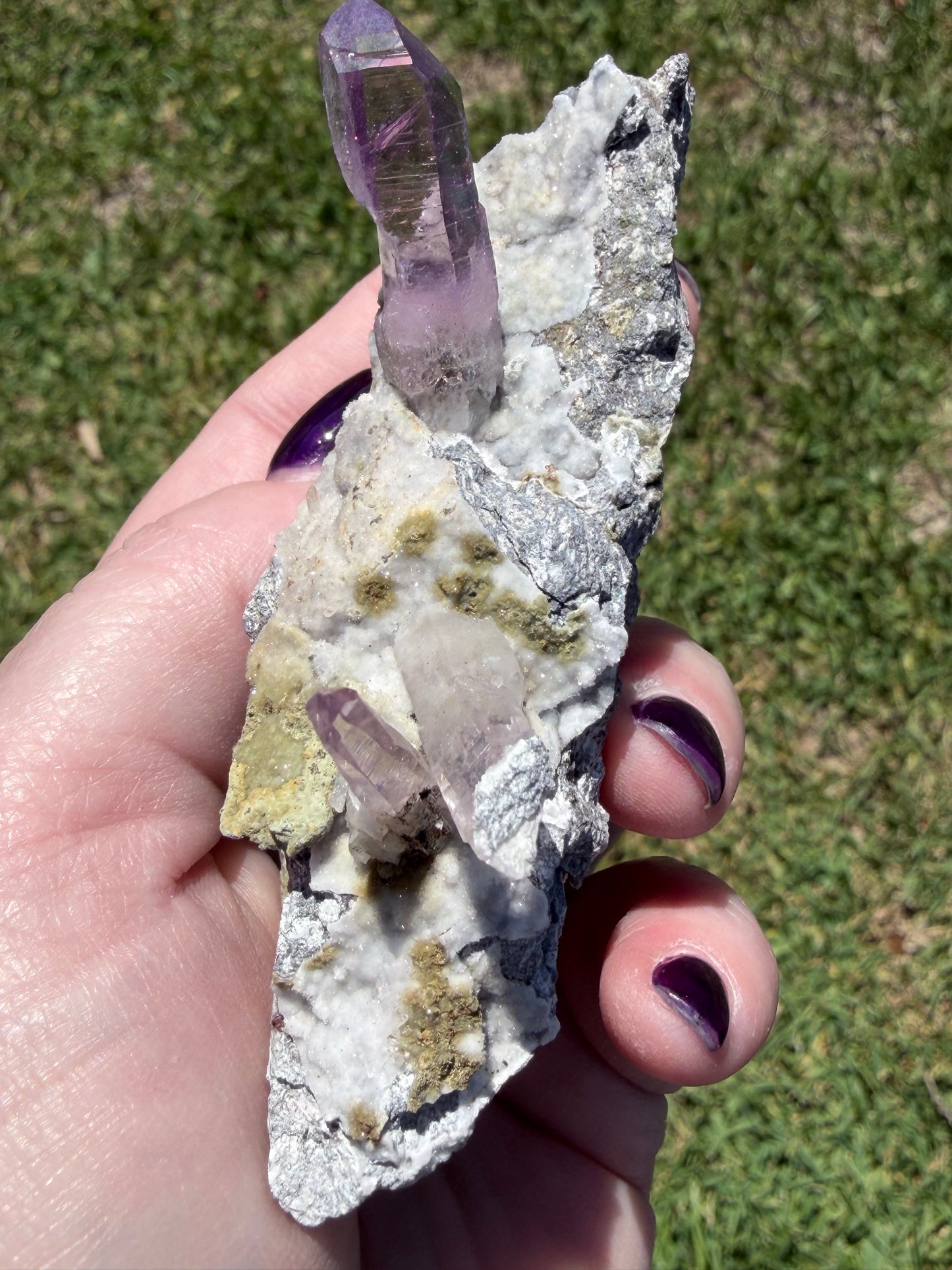 Vera Cruz Amethyst on Matrix – Collector / Display Grade 106g - Crystal wonderland By Lisa