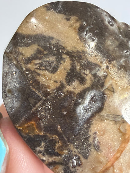 Sphalerite Free-Standing Heart – 90g C - 5.5cm