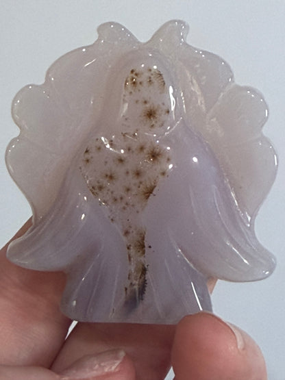 Dendritic Agate Angel Carving – 5.8cm