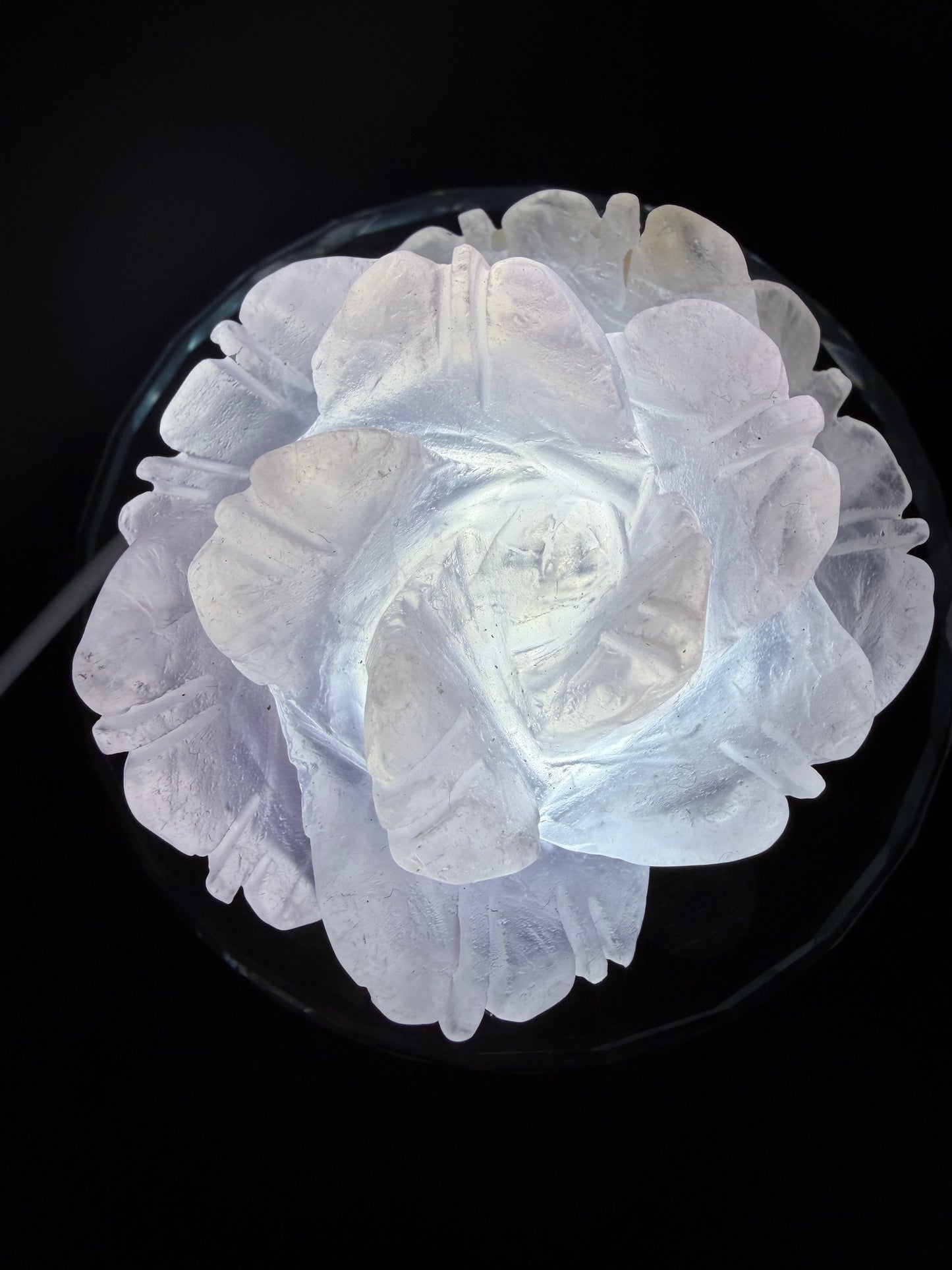 Rose Quartz Rose Carving with Light Base – 7.6 × 6.6 cm | 191g