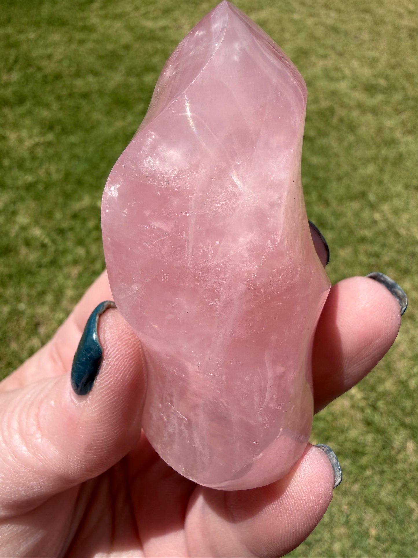 Bright Pink Rose Quartz Flame – 100g