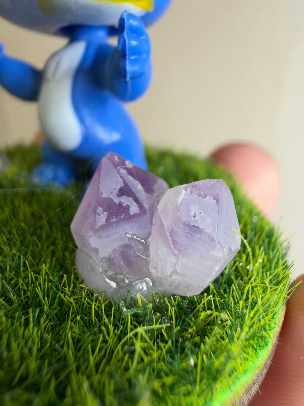 Open Arms Stitch Amethyst Mini Crystal Garden – 6cm